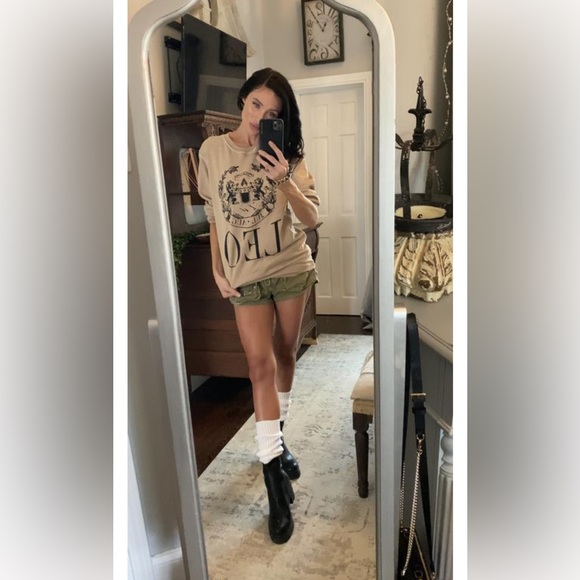 *Anthropologie Free People Horoscope Crew Leo - Picture 9 of 12